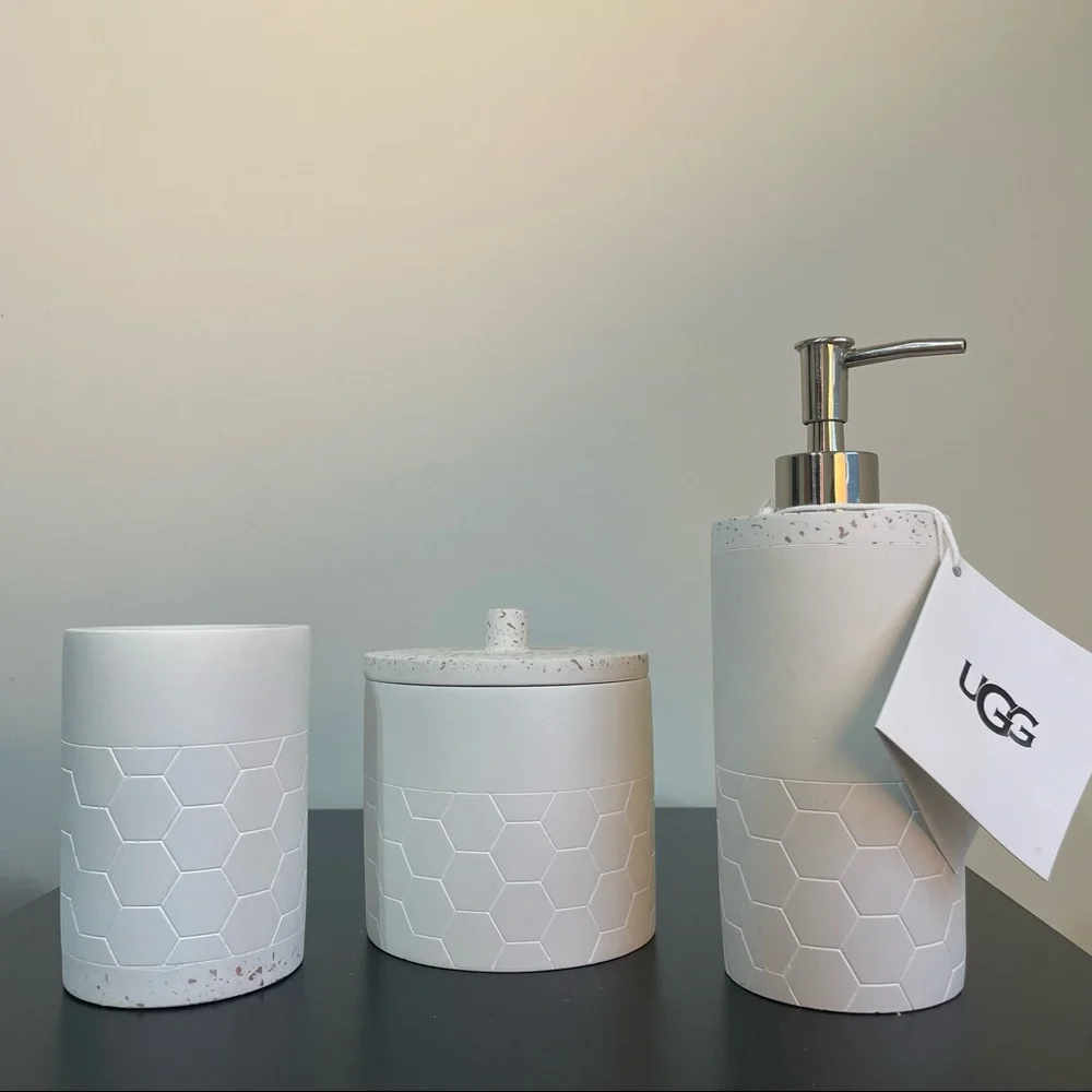 UGG Bathroom essentials despensers cermaics
